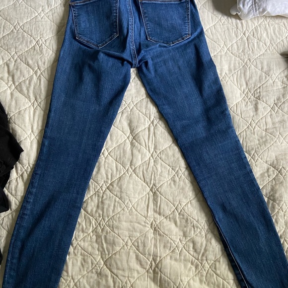 Dark Denim Gap Skinny Jeans - Picture 6 of 7